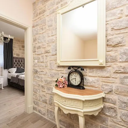 빌라 With Heated Pool And Sea View Near Zadar