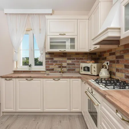 빌라 With Heated Pool And Sea View Near Zadar *
