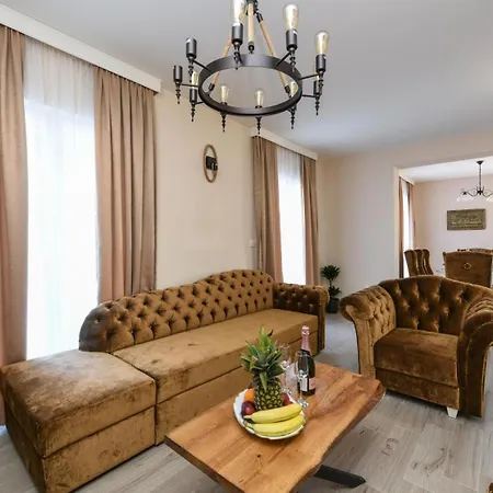 With Heated Pool And Sea View Near Zadar 빌라 Pridraga