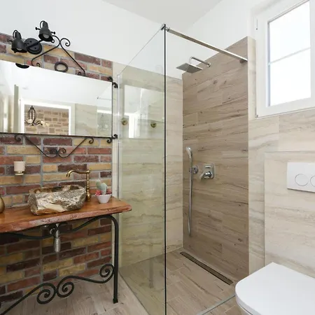 빌라 With Heated Pool And Sea View Near Zadar Pridraga