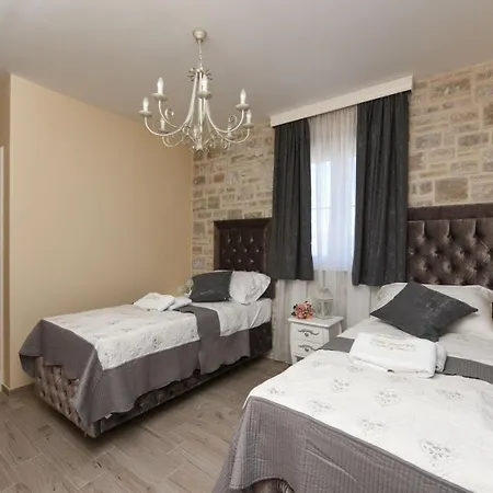 With Heated Pool And Sea View Near Zadar *