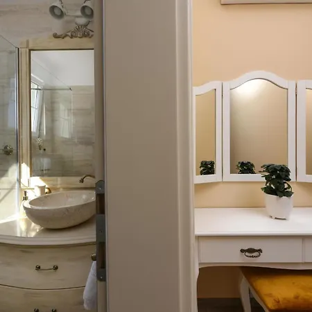 빌라 With Heated Pool And Sea View Near Zadar