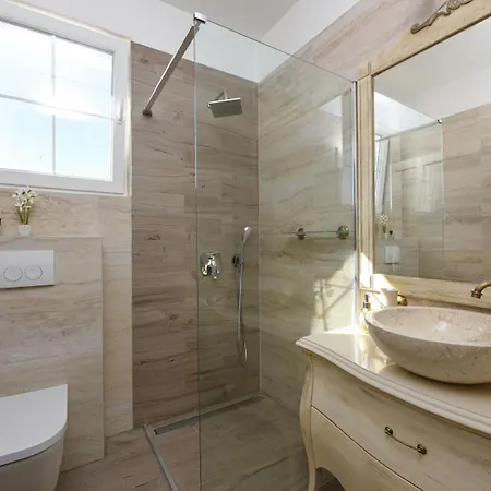 빌라 With Heated Pool And Sea View Near Zadar Pridraga
